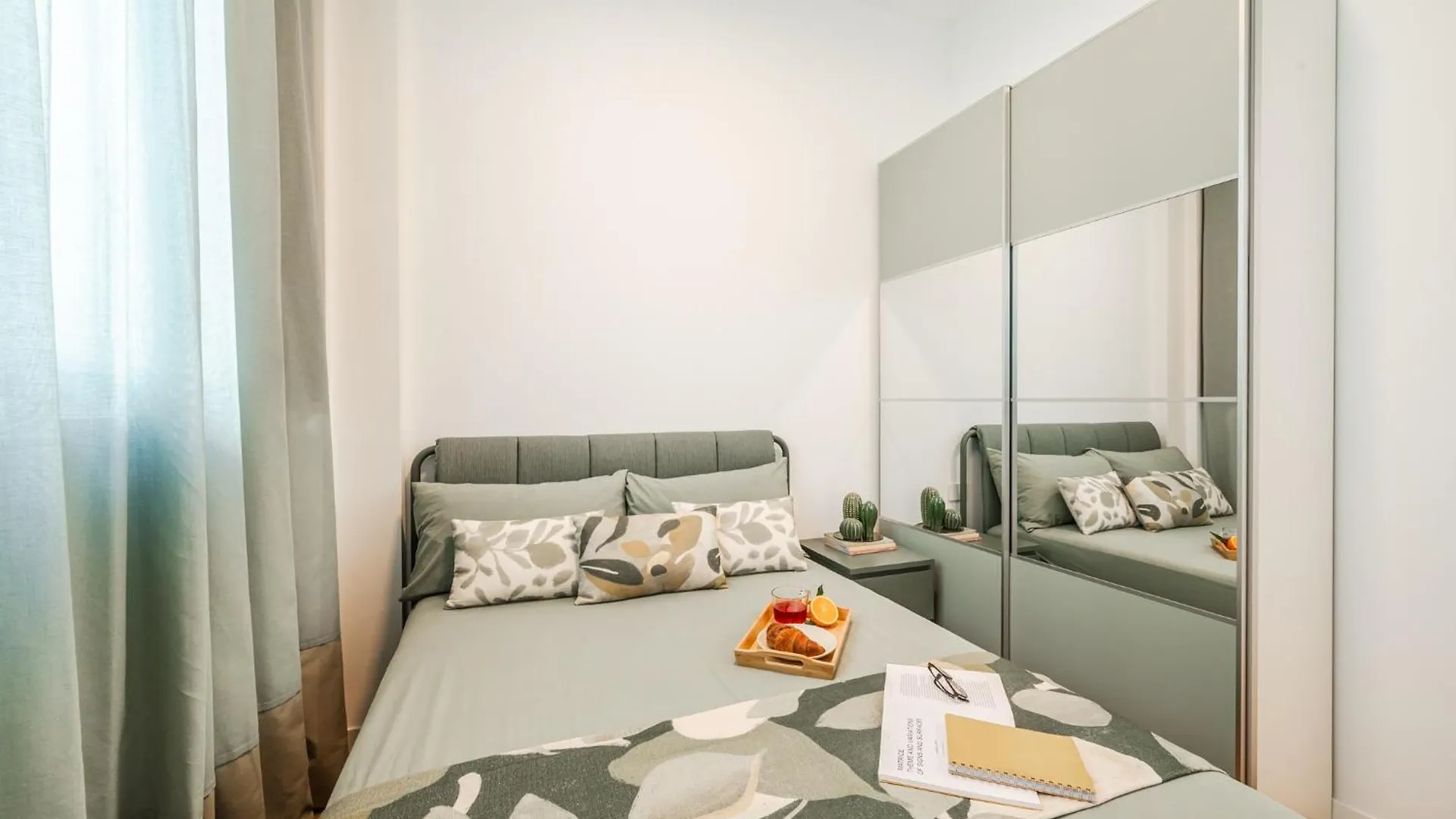 Appartement The Golden Retreat - San Babila Duomo à Milan 0*,